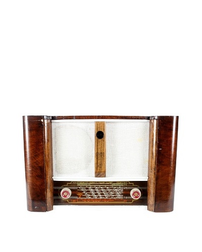 Mid-Century Novelty International Radio, Brown/White