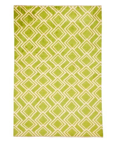 Azra Imports Vogue Rug, Green/Ivory, 5′ 3″ x 7′ 10″