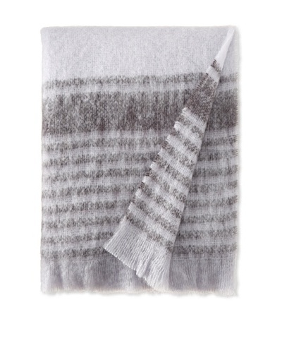 Hinterveld Holiday At Home Silver Oak Throw, Grey